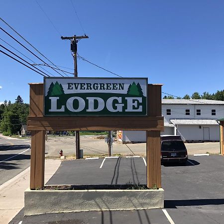 מאונט שסטה Evergreen Lodge מראה חיצוני תמונה